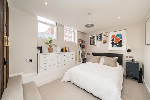 undefined, Coverton Road, London SW17