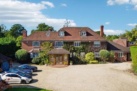 undefined, Wood Lane, Iver, Buckinghamshire, SL0