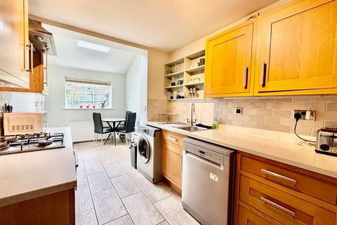 3 bedroom terraced house for sale, Minton Close, Tilehurst, Reading, RG30