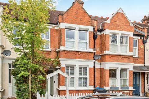 32 Adela Avenue, New Malden, KT3 6LE