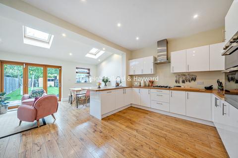 32 Adela Avenue, New Malden, KT3 6LE