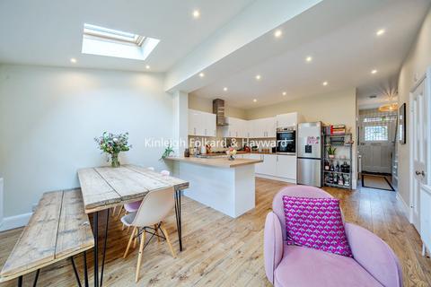 32 Adela Avenue, New Malden, KT3 6LE