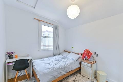 3 bedroom terraced house for sale, Elcot Avenue, Peckham, London, SE15