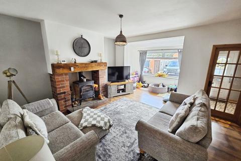 3 bedroom terraced house for sale, Clarence Gardens, Crook