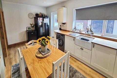 3 bedroom terraced house for sale, Clarence Gardens, Crook