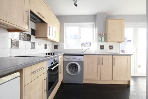 3 bedroom end of terrace house to rent, The Valls, Bristol BS32