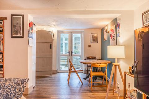undefined, Beautifully Presented Double-Fronted Cottage in Stibbard