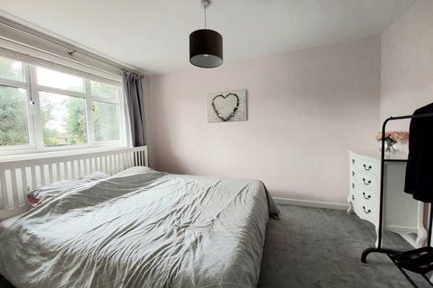 3 bedroom end of terrace house for sale, Broomfield Close, Wilmslow, SK9