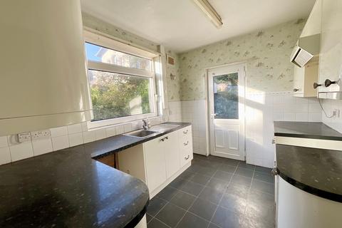 4 bedroom semi-detached house for sale, St. James Road, Scarborough, YO12