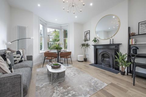 1 bedroom flat for sale, Mercers Road, Islington