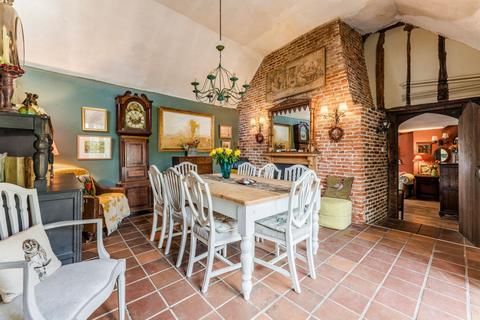 3 bedroom cottage for sale, The Street, Diss IP22