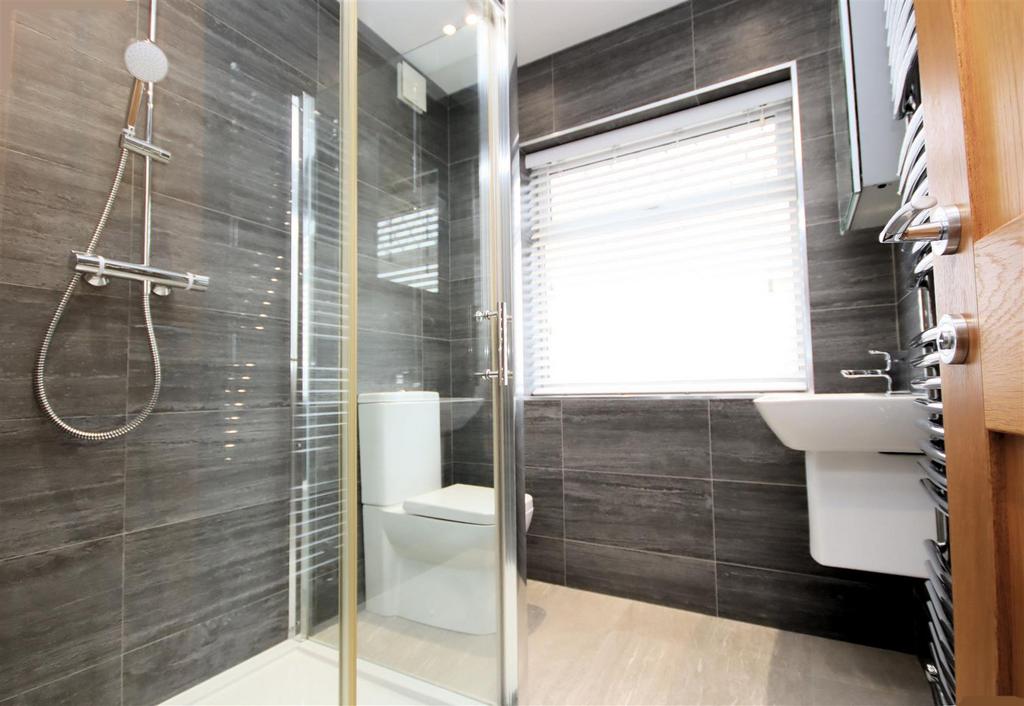 Family Shower Room