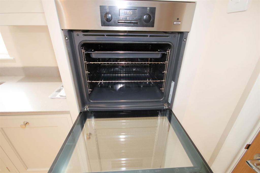 VIew of Oven