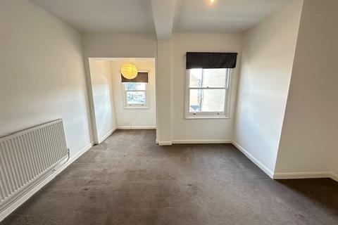 1 bedroom apartment to rent, Darnley Raod, Gravesend DA11