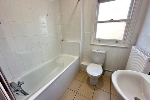 1 bedroom apartment to rent, Darnley Raod, Gravesend DA11