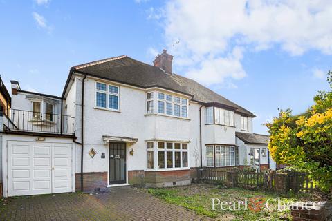 undefined, Hilltop Way, Stanmore, HA7