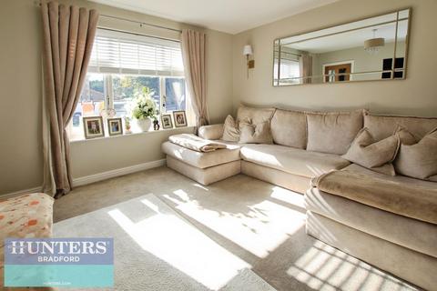 undefined, Downside Crescent Allerton, Bradford, West Yorkshire, BD15 7LH
