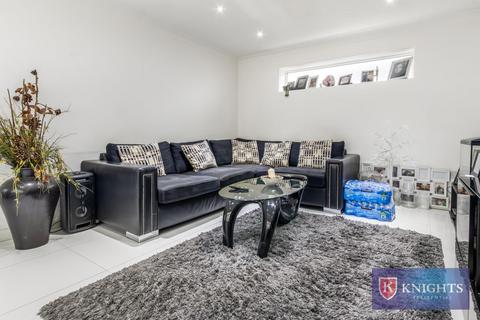 3 bedroom house for sale, Bridlington Road, London, N9