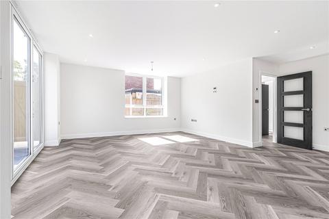3 bedroom detached house for sale, Serenity Close, London, N14