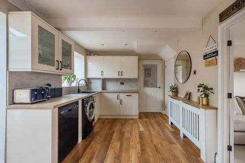 3 bedroom semi-detached house for sale, Castle Close, Birstall