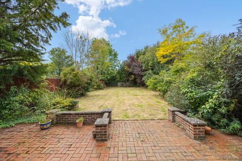 5 bedroom detached house for sale, Cumberland Drive, Esher, KT10