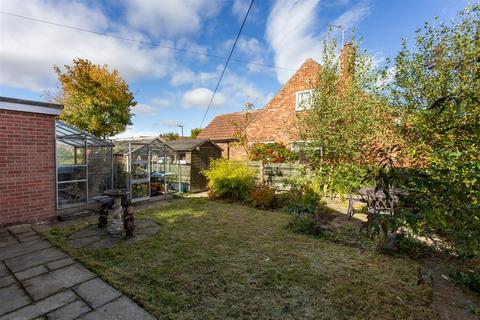 3 bedroom detached bungalow for sale, Windmill Way, Haxby, York