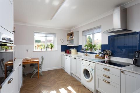3 bedroom detached bungalow for sale, Windmill Way, Haxby, York