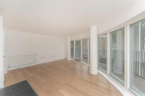 2 bedroom house for sale, Dalston Lane, London