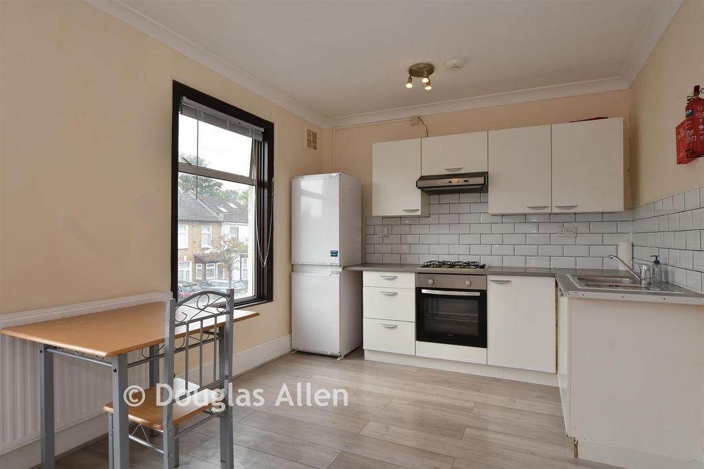 Lounge/Kitchen /Dining Room