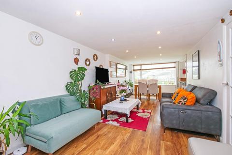 4 bedroom semi-detached house for sale, Beech Avenue, Bishopthorpe, York
