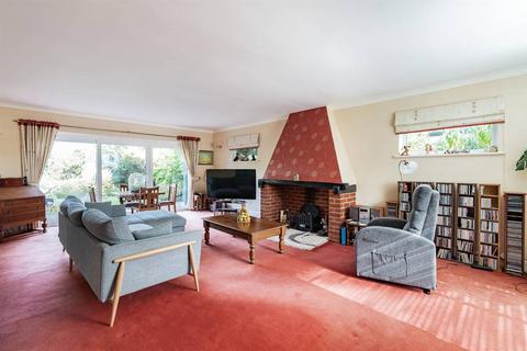 4 bedroom detached house for sale, Carlton Hill, Herne Bay