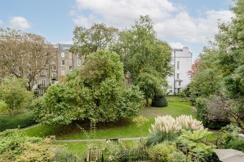 1 bedroom flat to rent, Elgin Crescent, London, W11