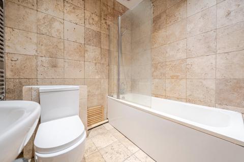1 bedroom flat to rent, Balham Hill, London, SW12