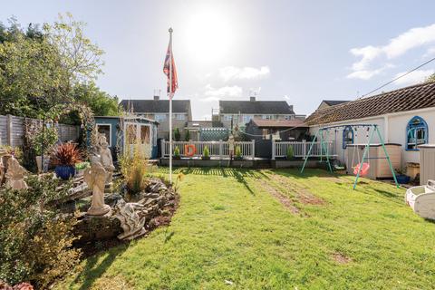 undefined, Bristol BS16