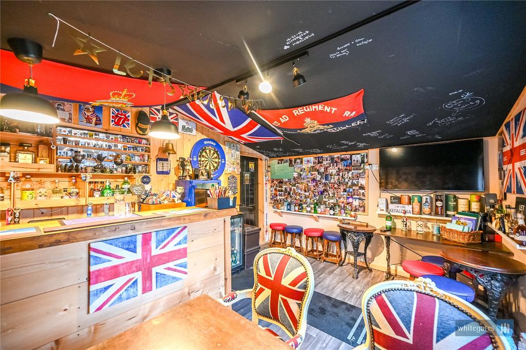 Entertainment Room