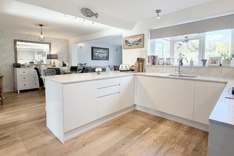 undefined, Long Crendon, Buckinghamshire, HP18