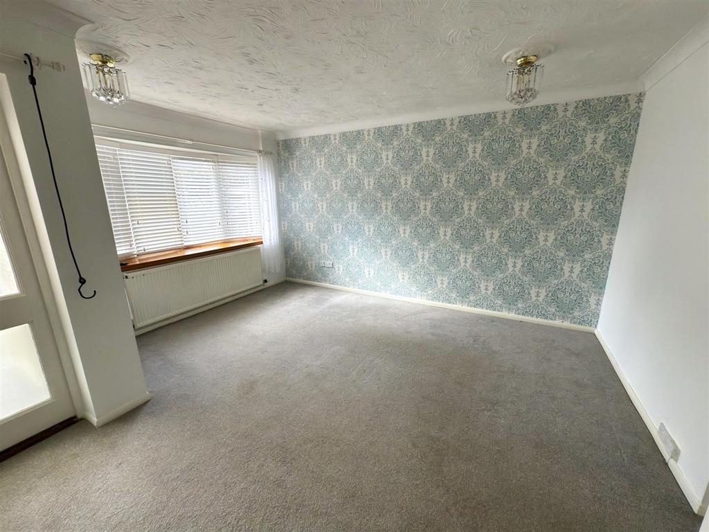 LOUNGE.jpg