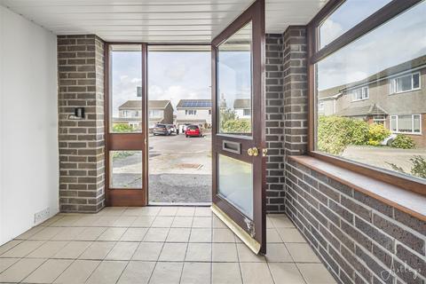 4 bedroom detached house for sale, Millands Close, Newton, Swansea