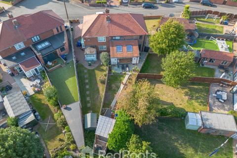 5 bedroom semi-detached house for sale, Spring Crescent, Doncaster DN5