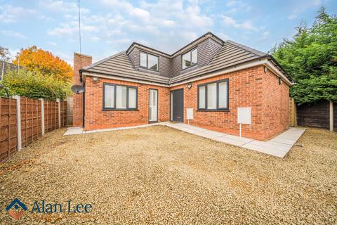 undefined, Tennyson Close, Macclesfield, SK11 8UJ