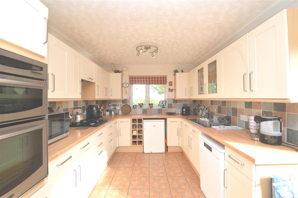 Kitchen/ Diner