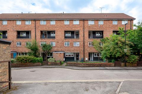 undefined, Del Pyke, York, YO31 7PX