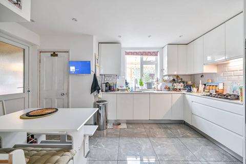 3 bedroom semi-detached house for sale, Harrow Road, Bedfont, Feltham, TW14