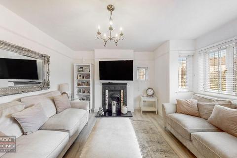 undefined, Pinner View, Harrow HA1