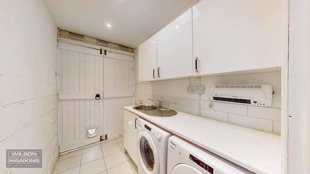 107 Pinner View - ffxn Y7 ZRSQsg G5 QZX6 M0.jpg