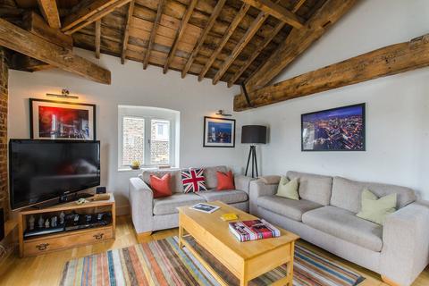 3 bedroom penthouse for sale, Rotherhithe Street, Rotherhithe, London, SE16