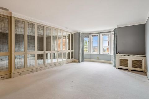 4 bedroom flat to rent, Albert Hall Mansions, Kensington Gore, London, SW7