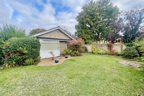 2 bedroom detached bungalow for sale, Bramall Court, Peterborough