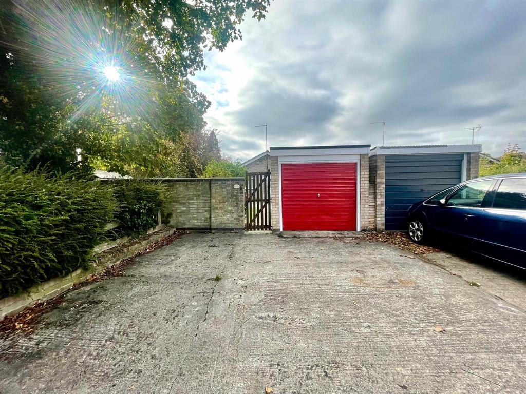 Garage 3.jpg