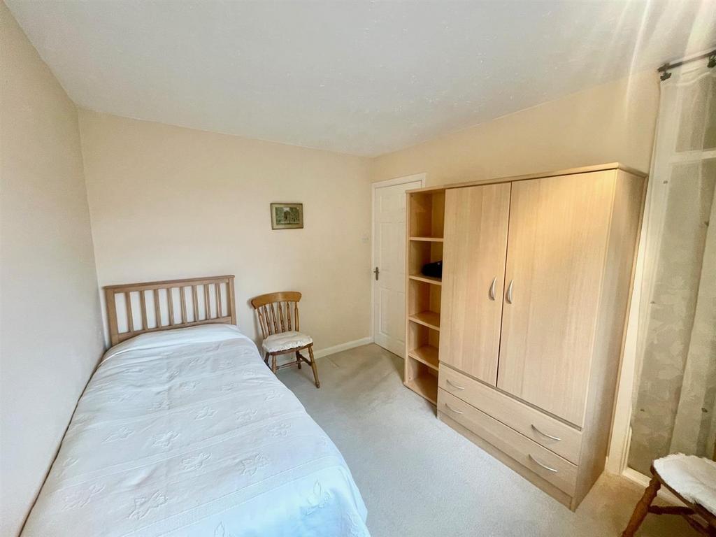 Bedroom 2.jpg